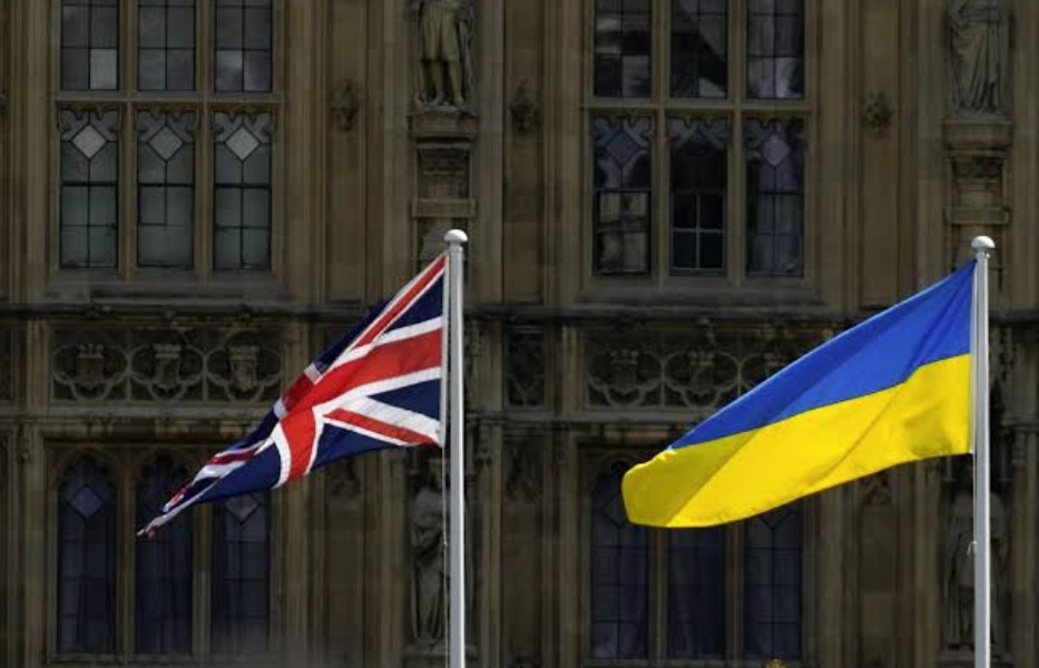 Україна та Великобританія об'єднають зусилля у сфері військового штучного інтелекту